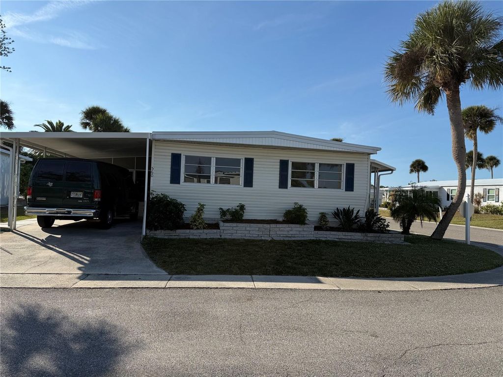 560 LILY OF THE VALLEY DRIVE, Venice, FL 34293