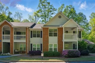 124 Streamside Drive 24, Roswell, GA 30076