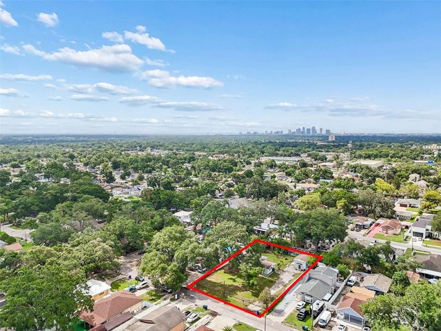 2120 W CLIFTON STREET, Tampa, FL 33603