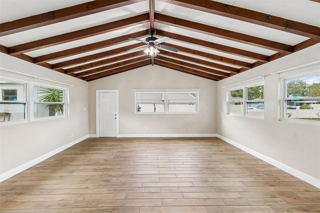 2120 W CLIFTON STREET, Tampa, FL 33603