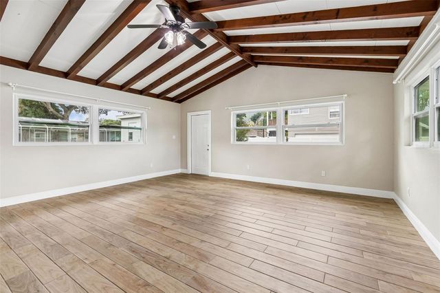 2120 W CLIFTON STREET, Tampa, FL 33603