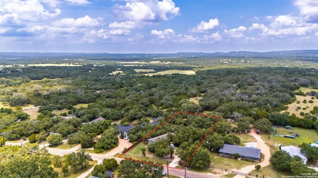 461 RUST RANCH RD, Blanco, TX 78606