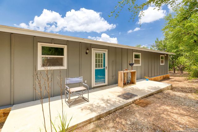 461 RUST RANCH RD, Blanco, TX 78606