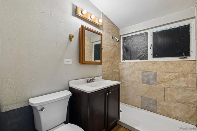 2305 S Newton Street, Denver, CO 80219