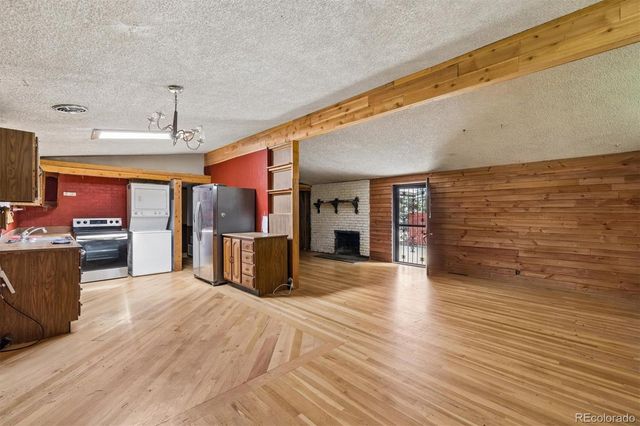 2305 S Newton Street, Denver, CO 80219