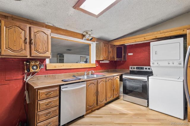 2305 S Newton Street, Denver, CO 80219