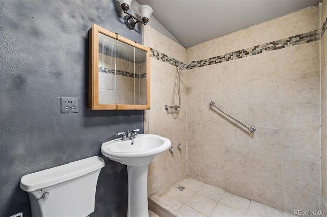 2305 S Newton Street, Denver, CO 80219