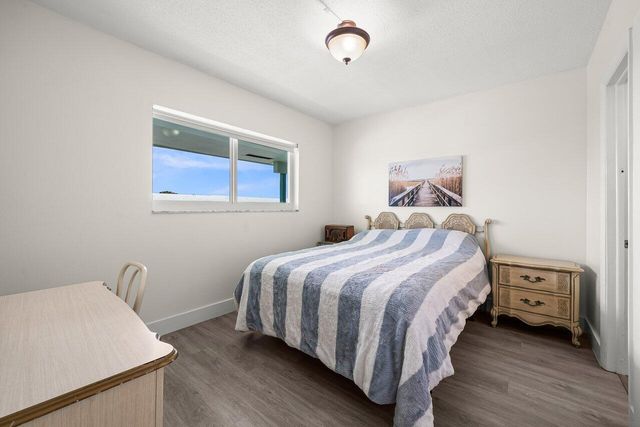 1117 Lake Terrace 207, Boynton Beach, FL 33426