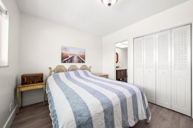 1117 Lake Terrace 207, Boynton Beach, FL 33426