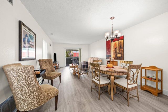 1117 Lake Terrace 207, Boynton Beach, FL 33426