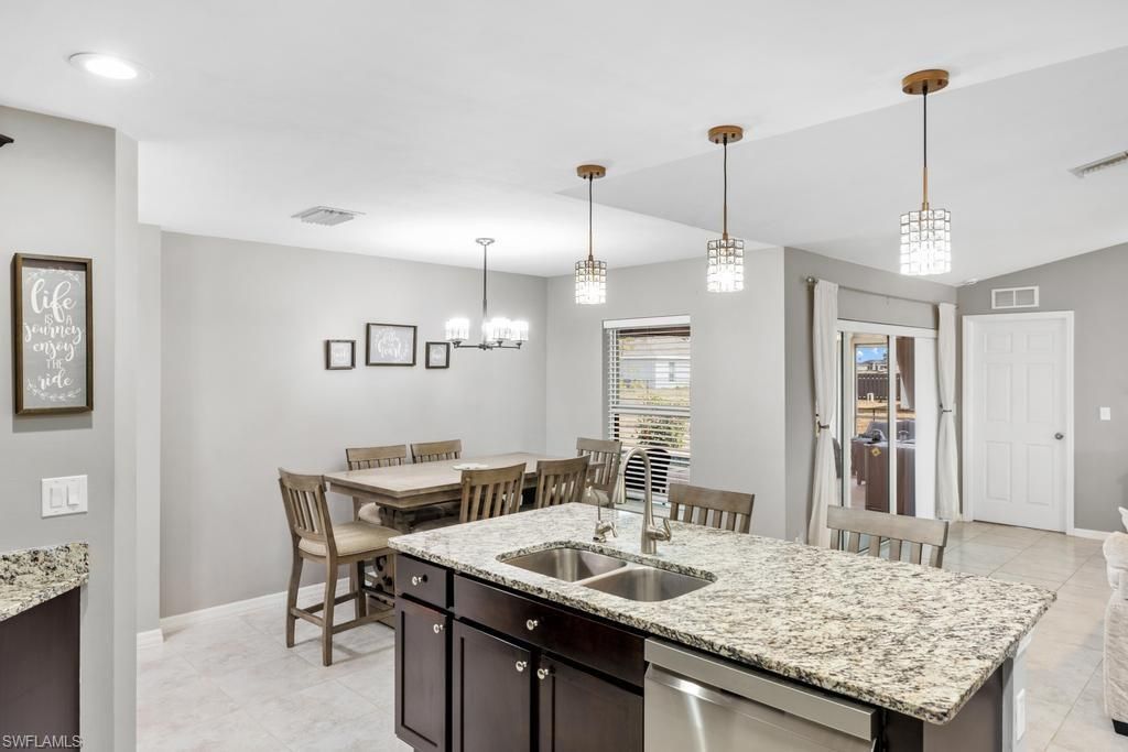 Image 16 of property listing at 101 NW 25th TER, Cape Coral, FL 33993