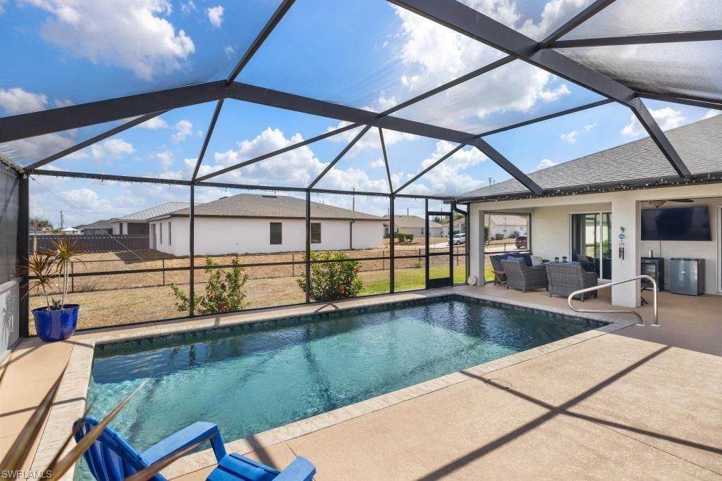 Image 38 of property listing at 101 NW 25th TER, Cape Coral, FL 33993