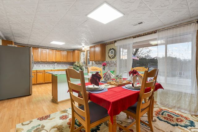 217 Mcclanahan Road, SE, Cleveland, TN 37323