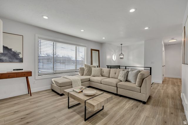 1119 E 10600 S, Sandy, UT 84094