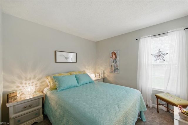 5600 Landfall DR, Virginia Beach, VA 23462