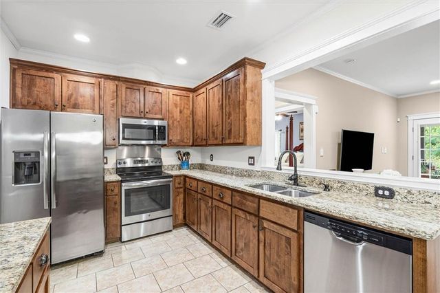 97 Chase Drive, Saraland, AL 36571