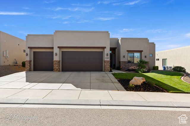 1397 W POCKET MESA DR, St. George, UT 84770