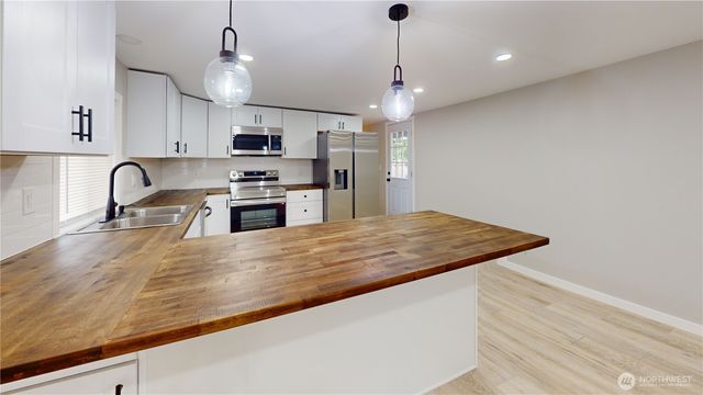 9011 Old Highway 99 SE #131, Olympia, WA 98501