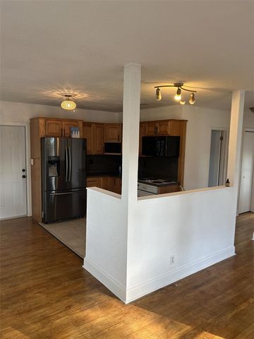 5038 37TH AVENUE N, St Petersburg, FL 33710