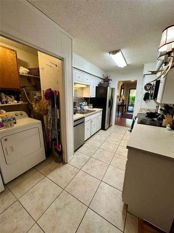 1002 Wrights W, Comanche, TX 76442
