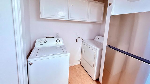 1927 Country Village Boulevard B, Humble, TX 77338