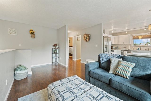 911 8TH AVENUE, Fairbanks, AK 99701