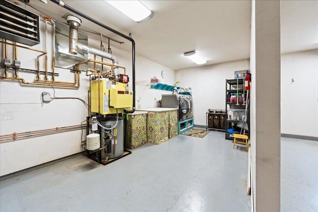 911 8TH AVENUE, Fairbanks, AK 99701