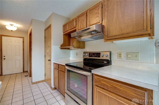 9238 Amchar Court, Dayton, OH 45458