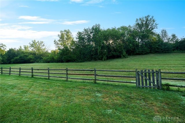 9238 Amchar Court, Dayton, OH 45458