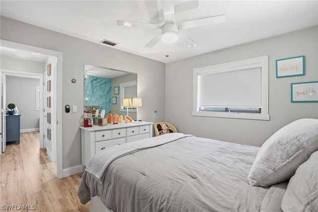 157 Willoughby DR, Naples, FL 34110