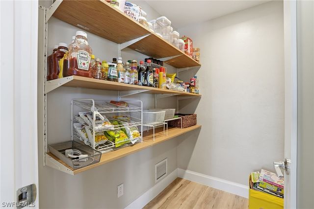 157 Willoughby DR, Naples, FL 34110