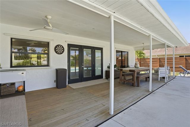 157 Willoughby DR, Naples, FL 34110