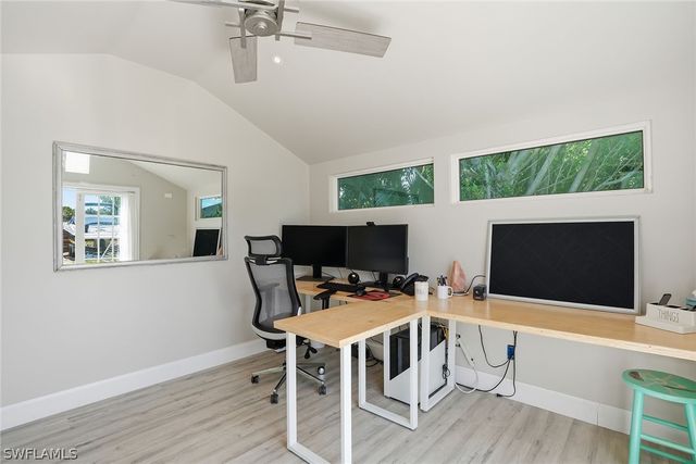 157 Willoughby DR, Naples, FL 34110