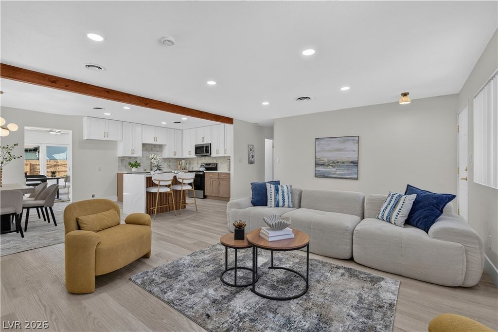 2341 Pariva Street, Las Vegas, NV 89115 — photo 2