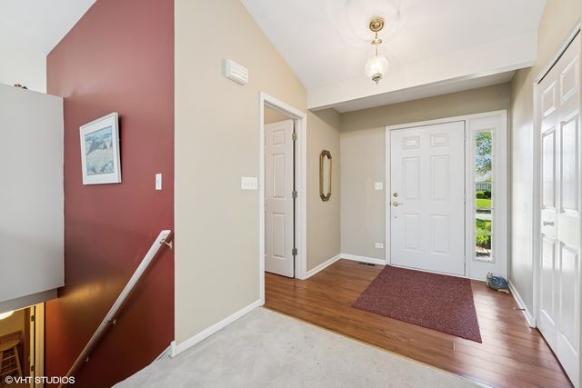 184 Stillwater Drive, Hainesville, IL 60030