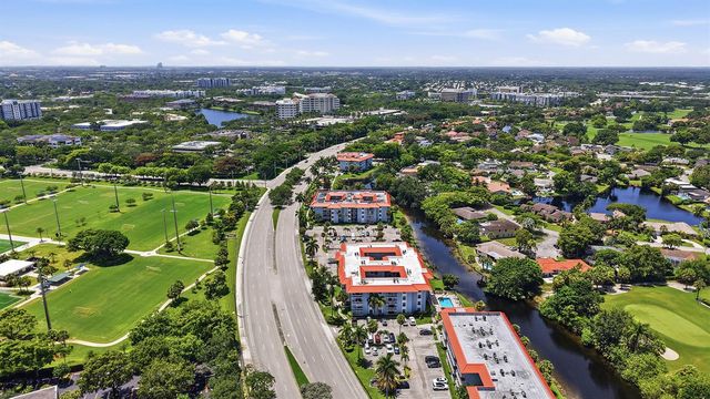 505 S PINE ISLAND Road B310, Plantation, FL 33324