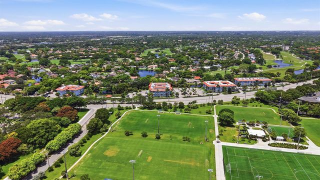 505 S PINE ISLAND Road B310, Plantation, FL 33324