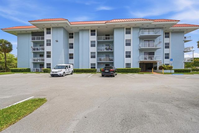 505 S PINE ISLAND Road B310, Plantation, FL 33324