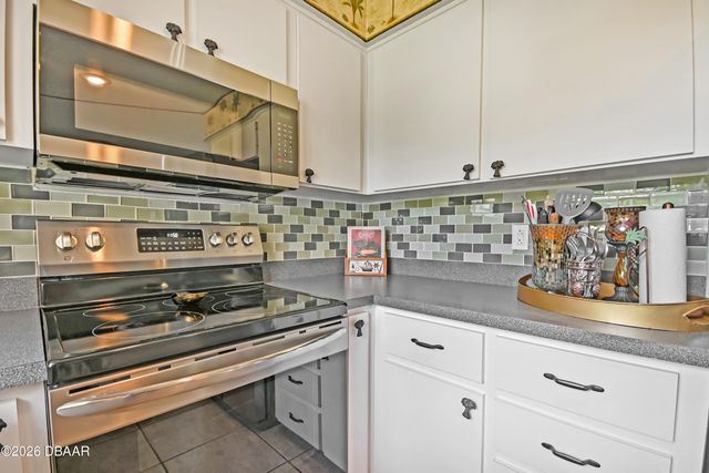 2820 Sabal Palm Drive, Edgewater, FL 32141