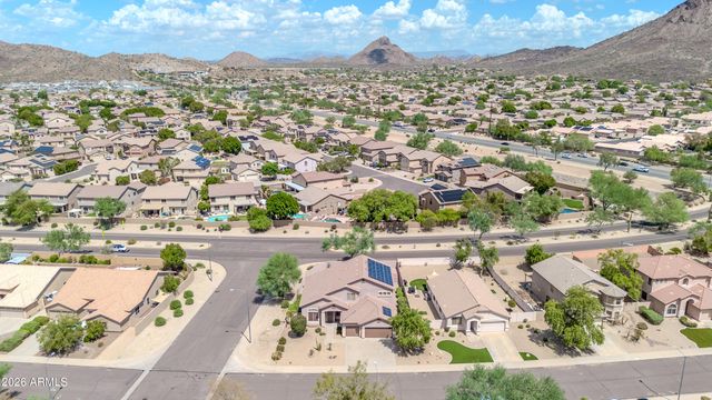 6772 W El Cortez Place, Peoria, AZ 85383