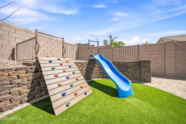 6772 W El Cortez Place, Peoria, AZ 85383
