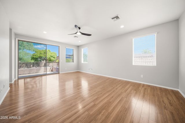 6772 W El Cortez Place, Peoria, AZ 85383