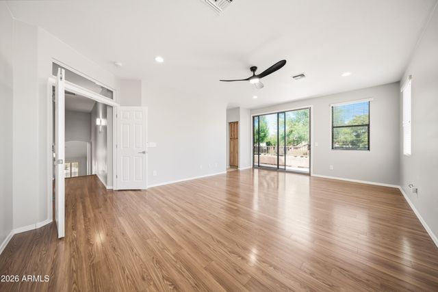 6772 W El Cortez Place, Peoria, AZ 85383