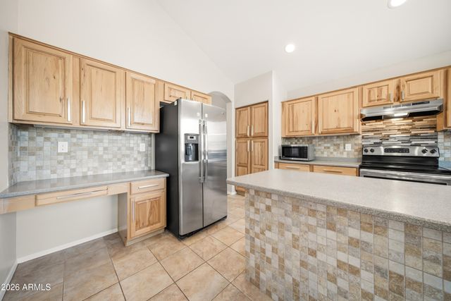 6772 W El Cortez Place, Peoria, AZ 85383