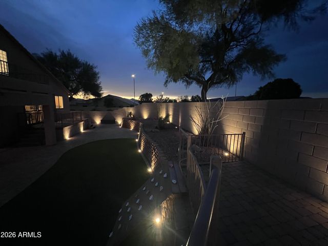 6772 W El Cortez Place, Peoria, AZ 85383