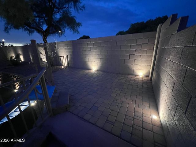 6772 W El Cortez Place, Peoria, AZ 85383