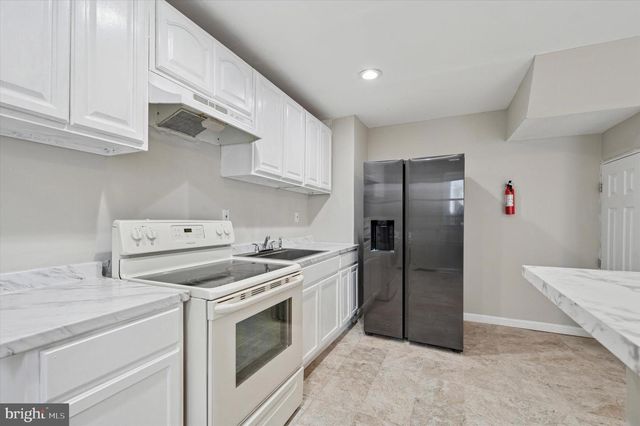 1108 BROWN ST, Chester, PA 19013