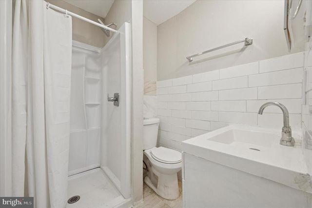 1108 BROWN ST, Chester, PA 19013