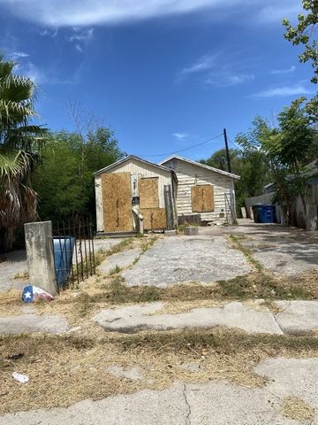 4328 Molina Dr, Corpus Christi, TX 78416