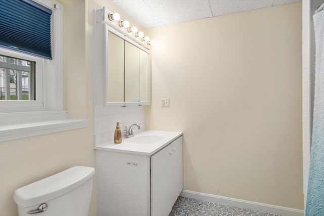 11 Broadmeadow Lane, Abington, MA 02351